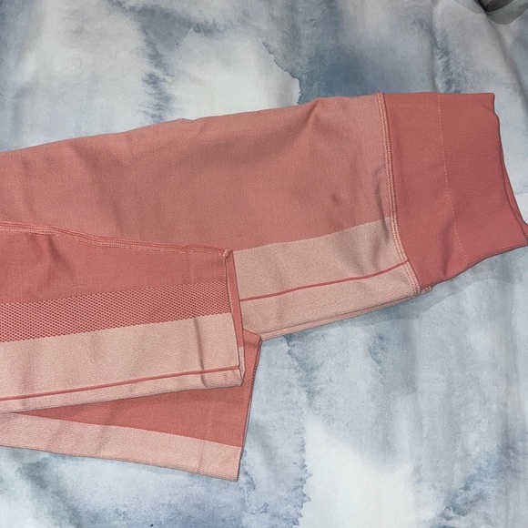 Lululemon Ebb Train Tight Abstract Leggings - Picture 6 of 9